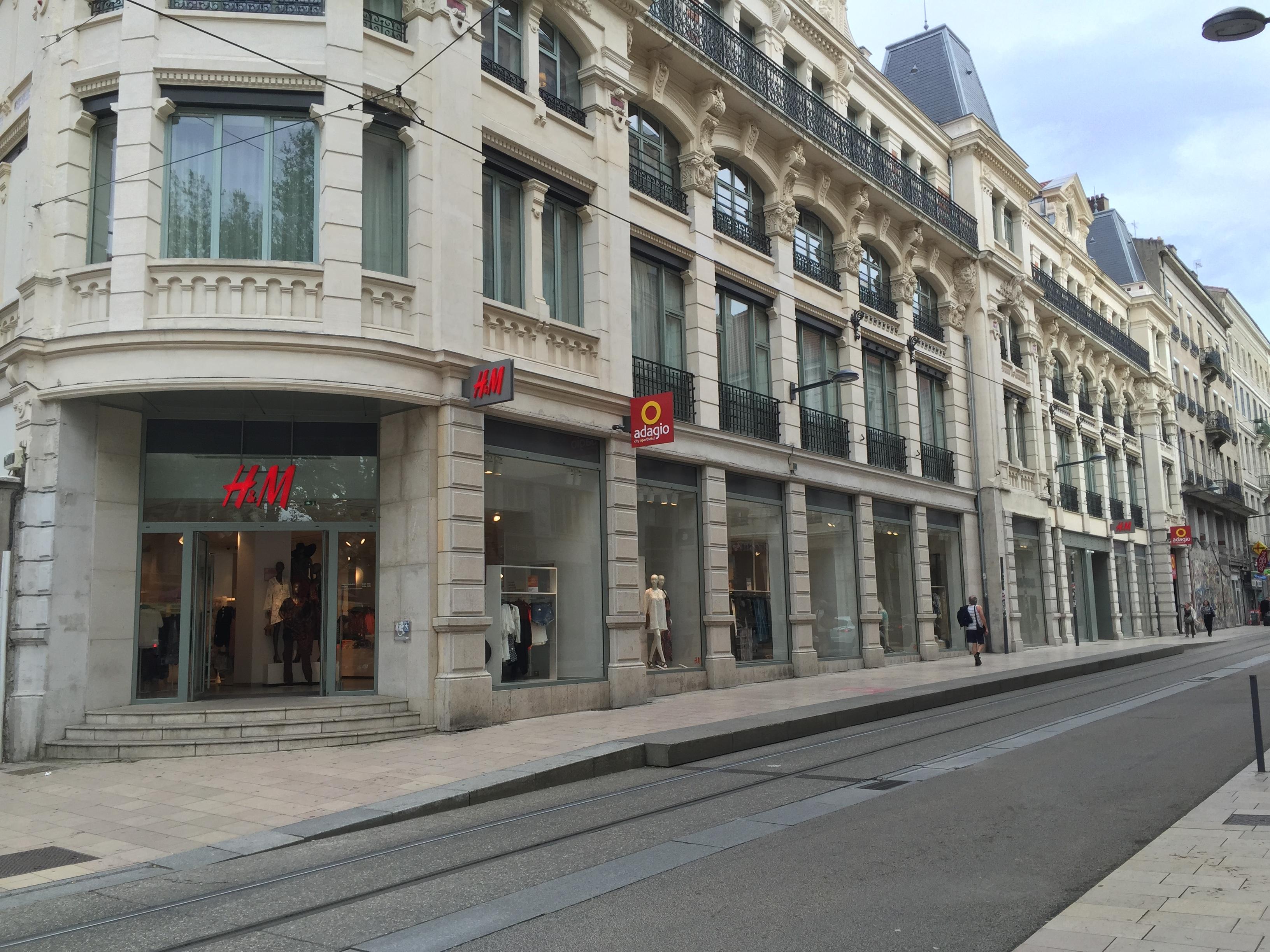 Comfort Aparthotel Saint-Etienne Экстерьер фото