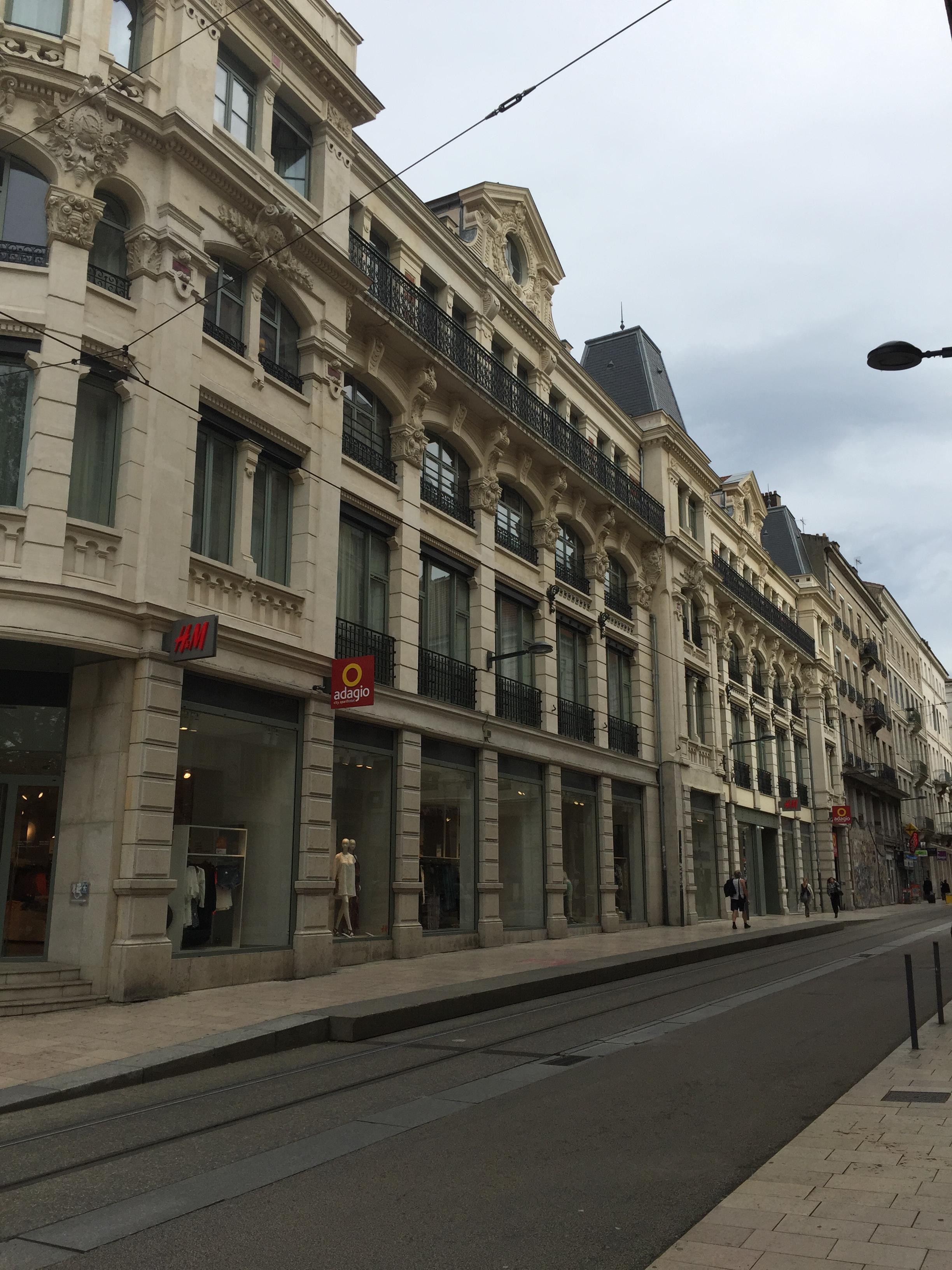 Comfort Aparthotel Saint-Etienne Экстерьер фото