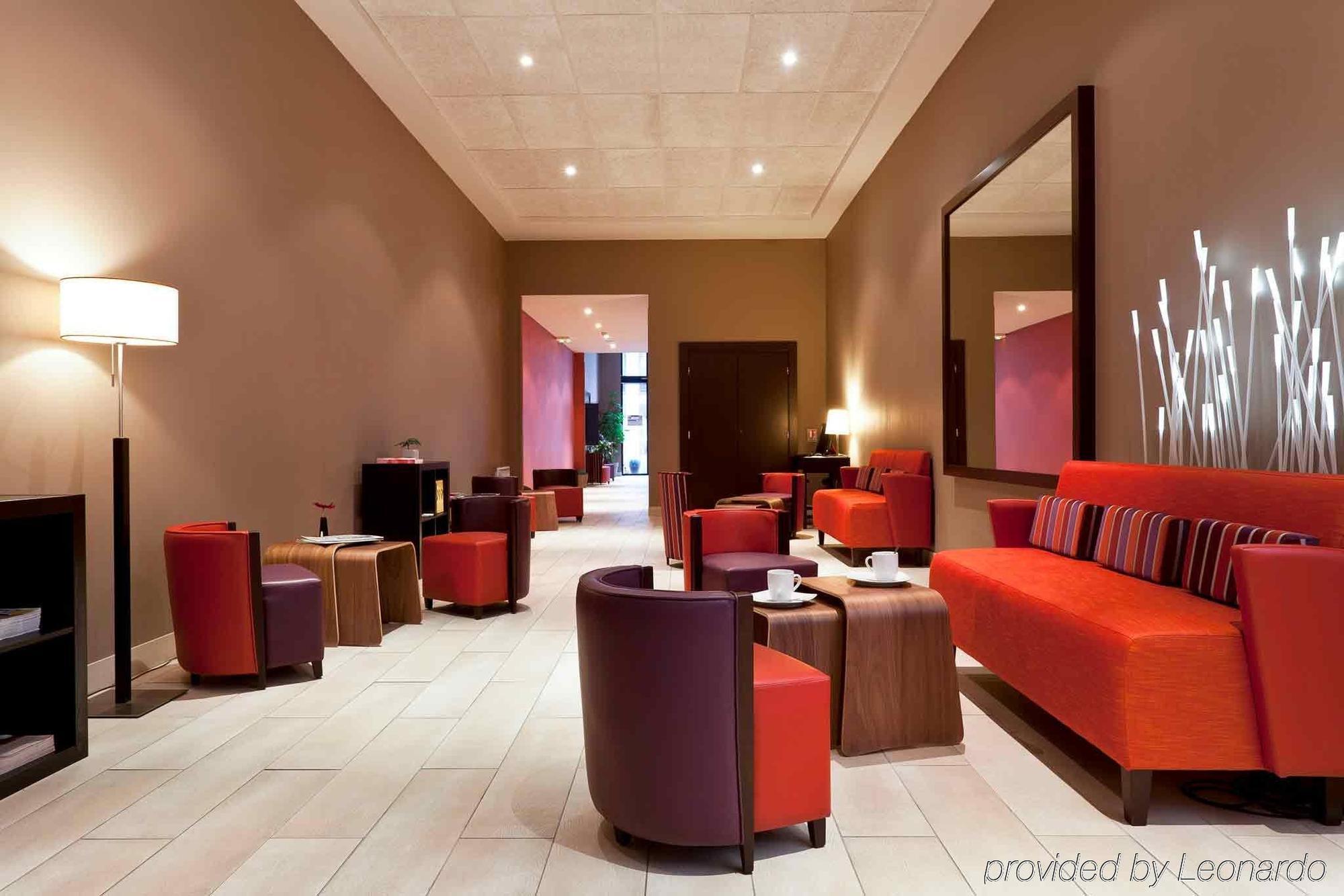 Comfort Aparthotel Saint-Etienne Интерьер фото